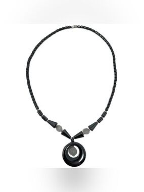 Charcoal Gray Hematite Beaded Round Pendant Necklace 18 Inches